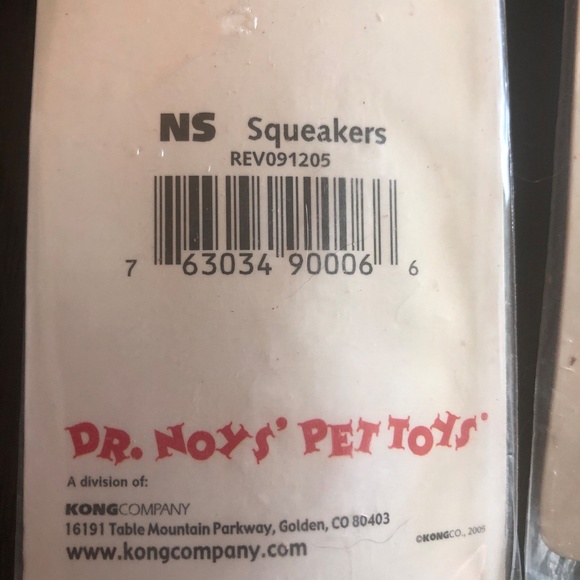 Lot of 3~DR. NOYS' PET TOYS Material Dog 4 pc Replaceable Med Size Squeakers NIP - Picture 3 of 3